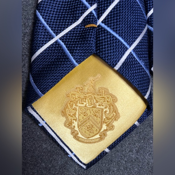 Donald Trump signature collection tie - Picture 3 of 7